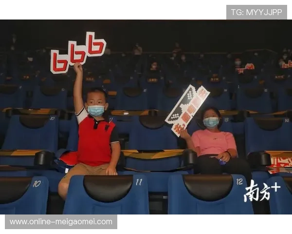 百老汇香港官网首页用户评论与评分,了解真实观众的演出体验与评价 百老汇香港官网首页用户评论与评分,了解真实观众的演出体验与评价